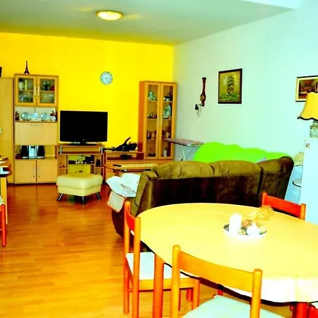 Danica Appartement *
